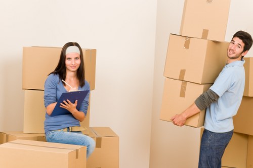 Organized self storage environment